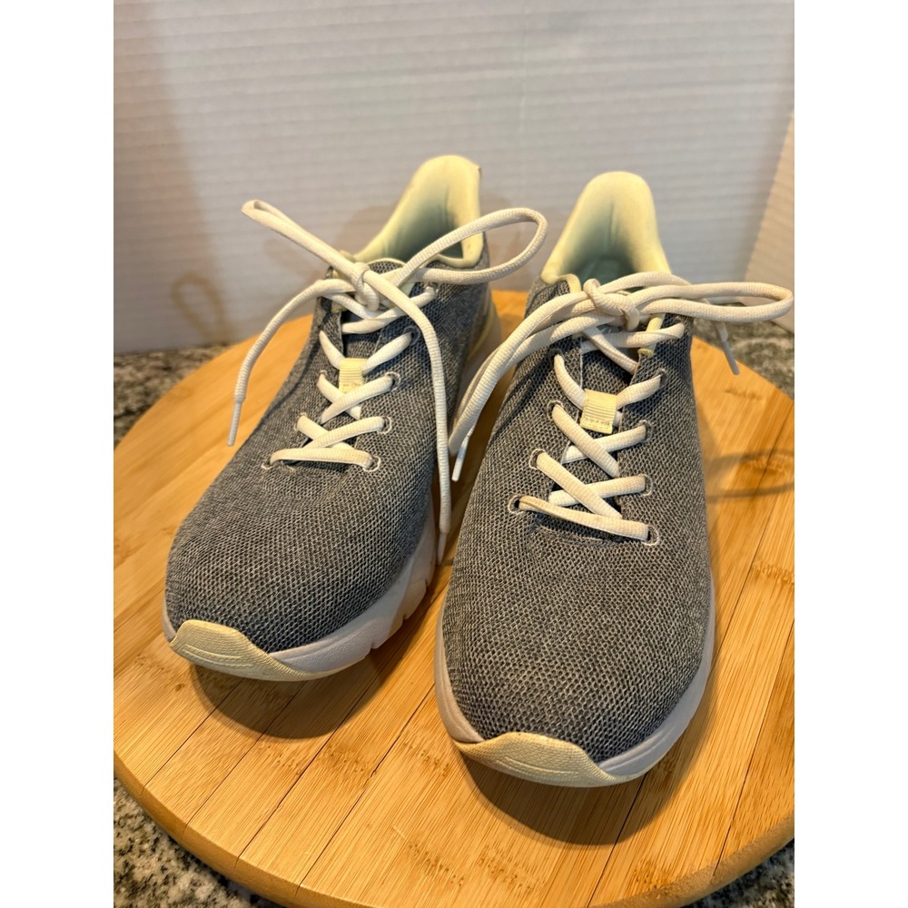 Kuru Women's Gray Knit Slip On Athletic Shoes Sneakers Size 9 Medium